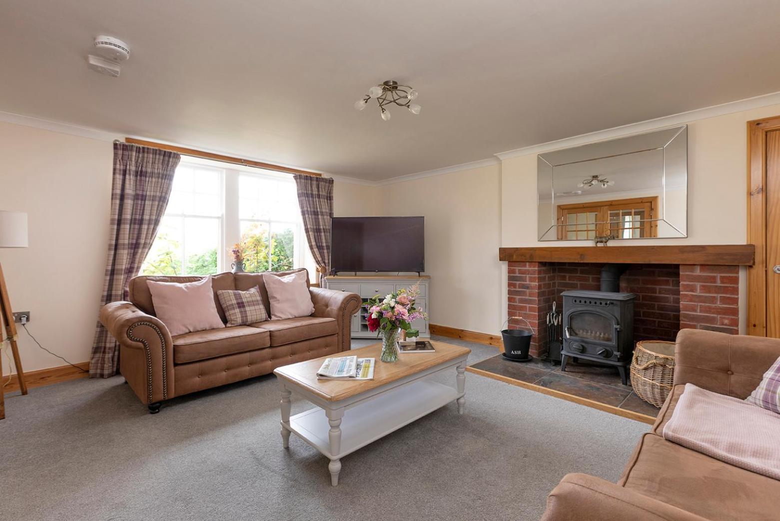 Drumlanrig Mains *